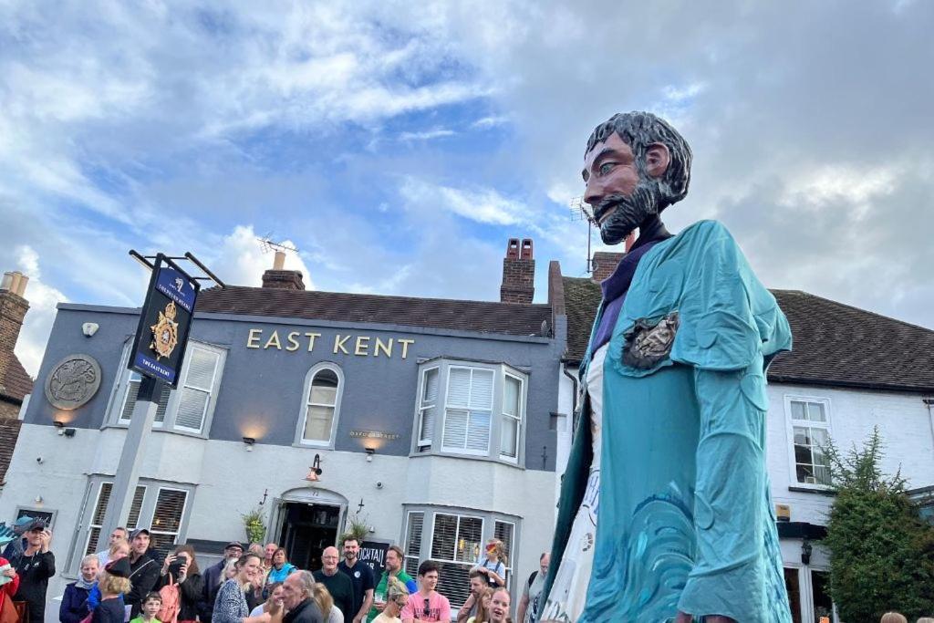 Whitstable The Jolly Villa Bagian luar foto